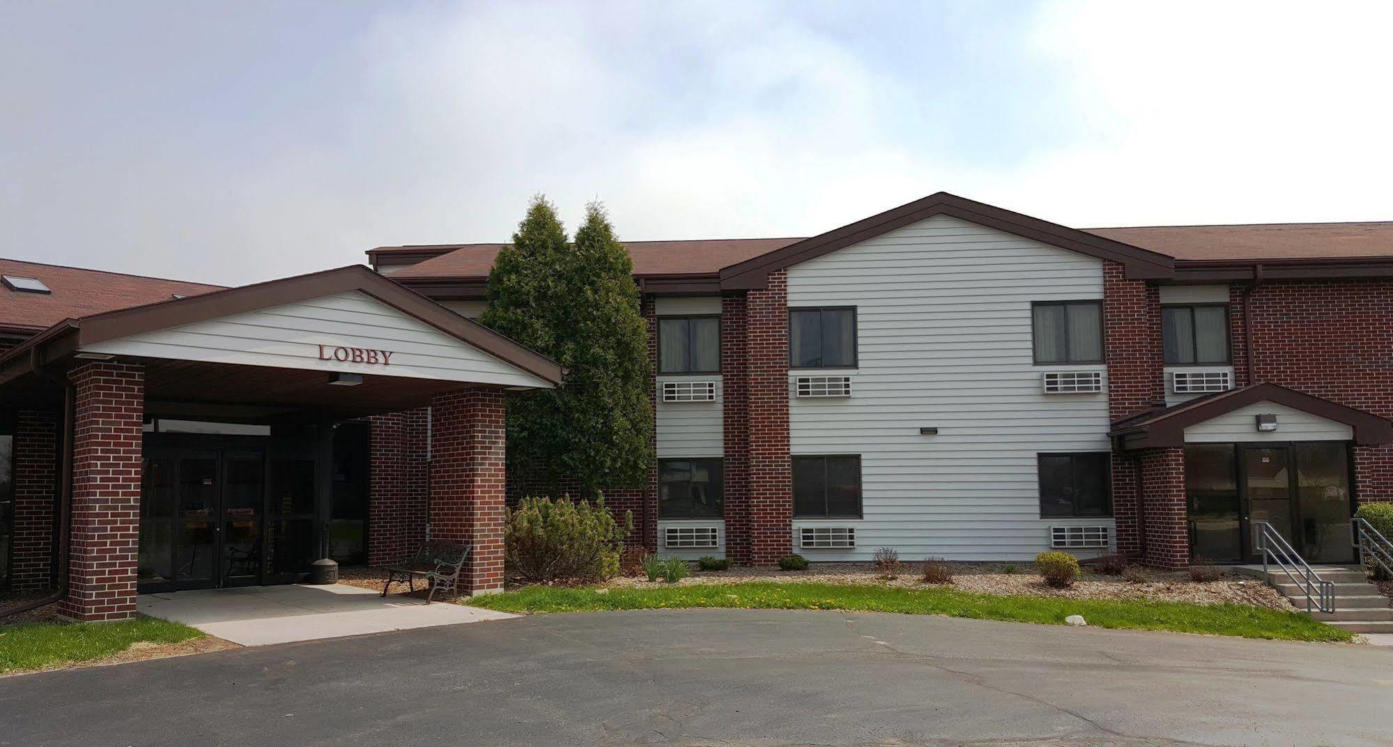 Motel 6-Saukville, Wi Exterior photo